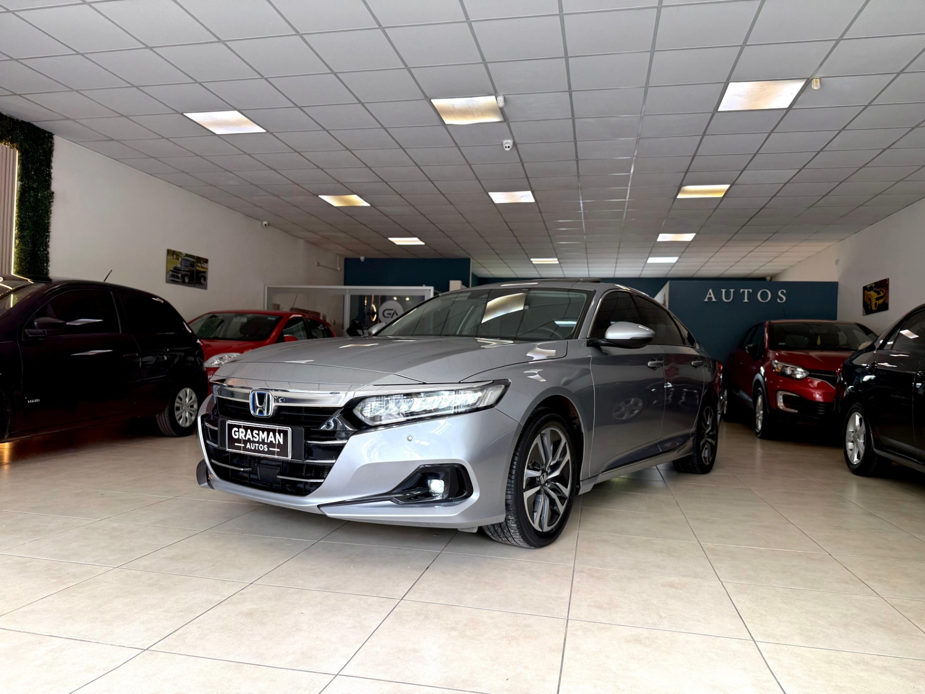 HONDA ACCORD ADVANCE HYBRID 2.0